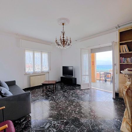 Ampio Appartamento Con Vista Varazze Zewnętrze zdjęcie