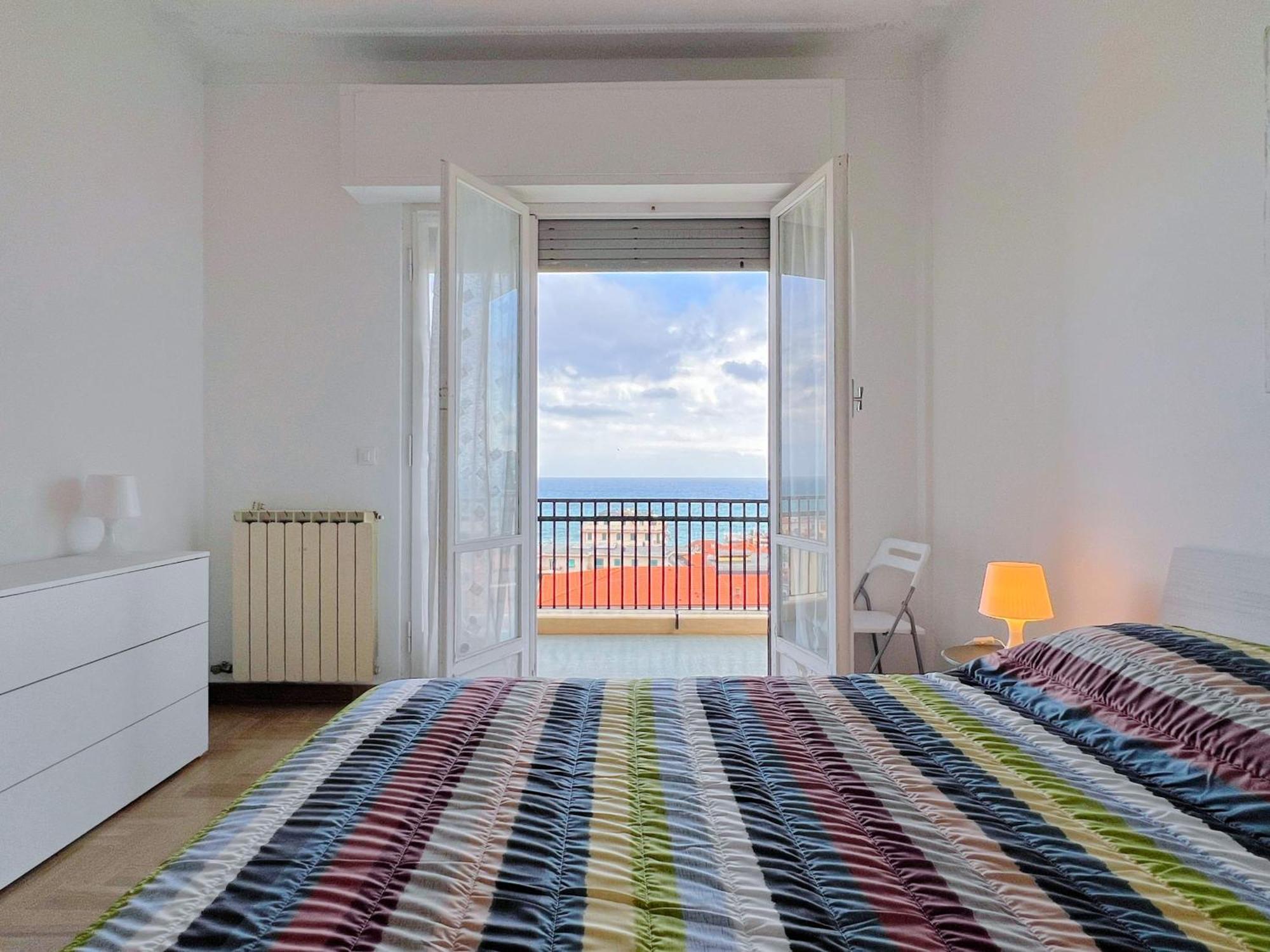 Ampio Appartamento Con Vista Varazze Zewnętrze zdjęcie