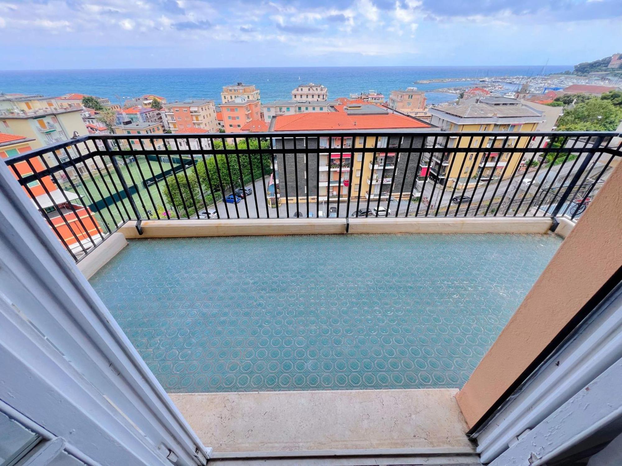 Ampio Appartamento Con Vista Varazze Zewnętrze zdjęcie